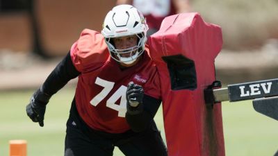 Source: Cardinals OL Adams to be at training camp amid charges - ESPN