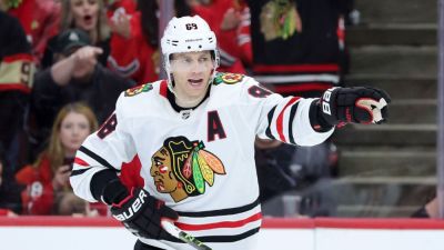 Red Wings - Kyle Davidson - Patrick Kane - Patrick Kane returns to Blackhawks on two-year contract - ESPN - espn.com - county Day - New York