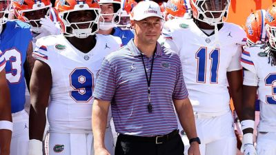 Lane Kiffin - Florida coach Jon Sumrall’s cell phone comments cause fans and media members to lose their minds, he responds - foxnews.com - Georgia - state Indiana - state Michigan