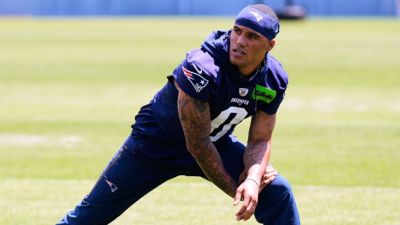 Kraft: Patriots' Gonzalez has offer to be 'highest-paid' CB ever - ESPN
