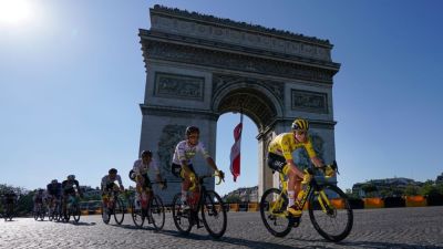 Tadej Pogacar - Tour de France final stage shortened amid wildfires in country - ESPN - espn.com - France - Spain