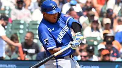 Salvador Perez - Perez passes Brett with 318 homers as a Kansas City Royal - ESPN - espn.com - New York - Los Angeles - state Minnesota