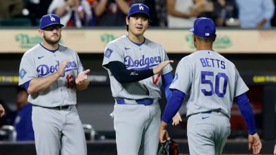 Dave Roberts - Philadelphia Phillies - Ohtani skips bullpen session Saturday as Dodgers stay cautious - ESPN - espn.com - New York - Los Angeles - county San Diego