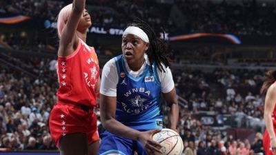 Jones, Clark carry Team Spoon to WNBA All-Star Game victory - ESPN