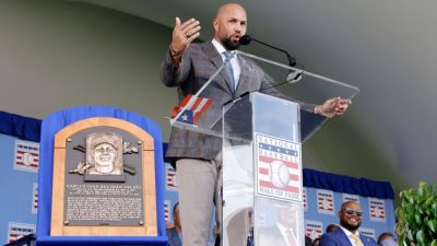 Jones, Beltran, Kent honor paths as they enter Hall of Fame - ESPN