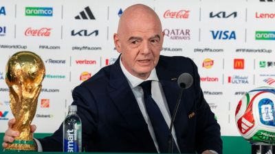 FIFA's Gianni Infantino slams World Cup critics for 'spreading hate' - ESPN