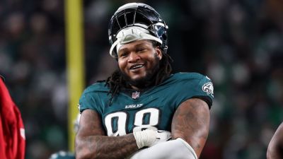 Eagles, DT Jalen Carter agree to four-year, $152M extension - ESPN