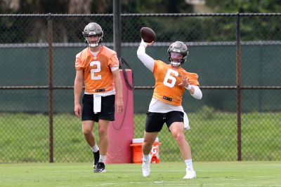Cliff Welch - Baker Mayfield's self-imposed contract deadline arrives as Buccaneers and quarterback fail to agree on deal - foxnews.com - Los Angeles - county Baker - county Bay