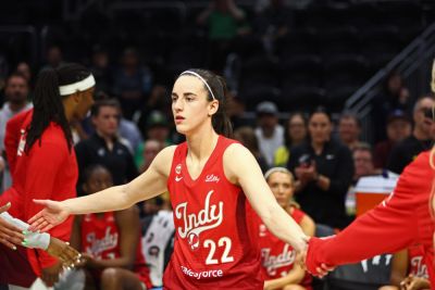 Caitlin Clark erupts for 32 points as Fever hold off Storm to complete season-series sweep