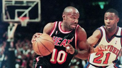 Tim Hardaway-Junior - NBA Hall of Famer refusing to let son wear his retired number after joining former team - foxnews.com - county Miami - New York - county Ward
