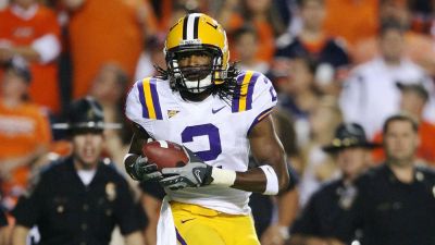 Former LSU star Demetrius Byrd arrested after allegedly pulling knife on bus: 'Who wants to die?' - foxnews.com - county Miami - New York - Jordan - state Alabama - state Louisiana - state Ohio