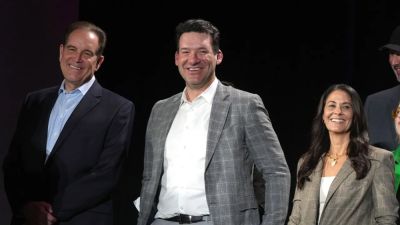 NFL analyst Tony Romo placed on leave by CBS Sports following drunk driving arrest in Wisconsin