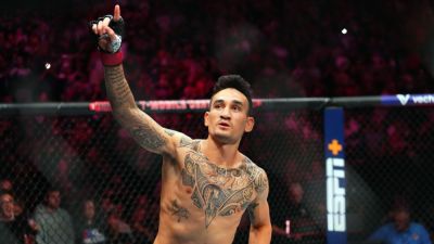 Holloway predicts UFC 329 win vs. McGregor, trilogy at Allegiant - ESPN