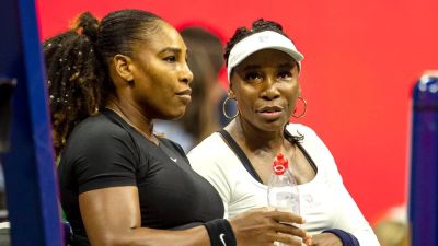 Serena Williams - Venus Williams - Tim Clayton - Linda Noskova - Williams sisters withdraw from Wimbledon doubles after Serena suffers knee injury - foxnews.com - Usa - Czech Republic - state New York - county Arthur - county Ashe - county Queens