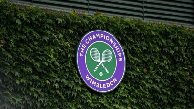 Ida Wobker DQ'd from Wimbledon girls' singles for throwing racket - ESPN
