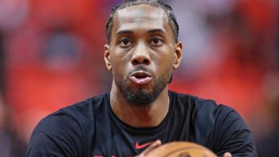 Sources: Kawhi Leonard hires new agent to oversee next Raptors deal - ESPN