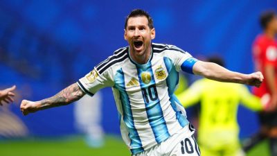 Messi saves Argentina in historic World Cup rally past Egypt - ESPN
