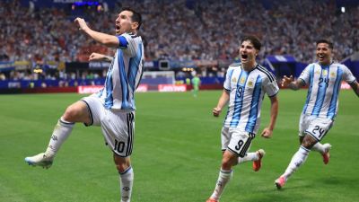 Where would Argentina be if not for Messi? On a flight home from this World Cup - ESPN