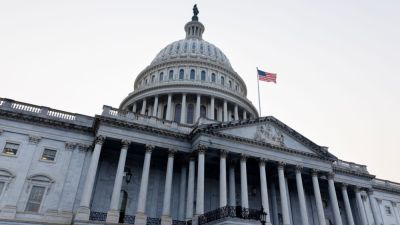 Big Ten, SEC support college sports bill, reviving Senate chances - ESPN