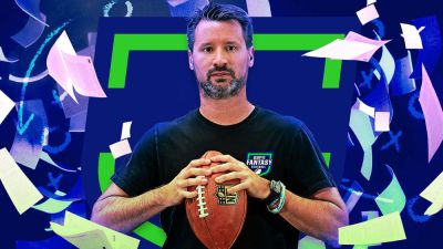 The Playbook: Planning a winning fantasy football draft strategy - ESPN