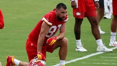 Travis Kelce - Jason Kelce - Andy Reid - Rob Gronkowski - Taylor Swift - Fans stunned at Travis Kelce's training camp physique after nuptials to Taylor Swift - foxnews.com - county Eagle - state Missouri - county Garden - county Scott - county St. Joseph