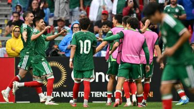 Mexico beats U.S. in Concacaf U20 final after questionable red card - ESPN - espn.com - Usa - Mexico - Canada - Uzbekistan - Azerbaijan - Costa Rica