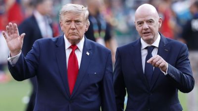 Trump warns replacing FIFA chief Infantino would be 'terrible mistake' - ESPN