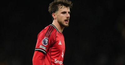 Mason Mount to miss Leeds friendly as Man Utd take cautious approach over knock