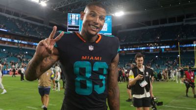 Free agent TE Darren Waller, Panthers agree to 1-year deal - ESPN