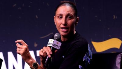 Mercury legend Diana Taurasi hopes to join ownership group - ESPN