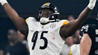 Steelers' Keeanu Benton agrees to 4-year, $72M extension, sources say - ESPN