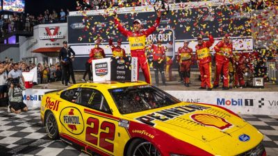 'Sweet redemption': Joey Logano ends 9-year drought at Richmond - ESPN