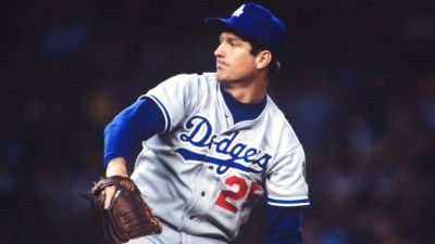 Tommy John - Ex-MLB pitcher Tommy John, namesake of pioneering surgery, dies - ESPN - espn.com - New York