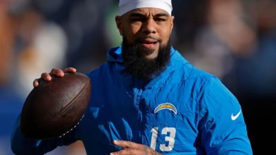 Source: WR Keenan Allen agrees to one-year deal with Colts - ESPN