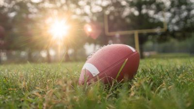Experts urge new rules to prevent heatstroke in linemen - ESPN - espn.com - state Louisiana - state Arkansas - state Oklahoma
