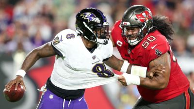 Sources: Bucs, Vea agree to 1-year extension to end hold-in - ESPN