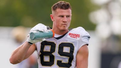 Pat McAfee endorses Saints' rookie wide receiver for WWE shot after training camp brawl