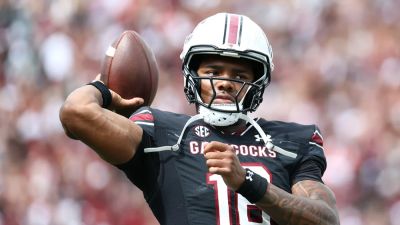 Dan Dakich - South Carolina's LaNorris Sellers trades 8 a.m. classes for cutting grass, picking up golf balls - foxnews.com - county Day - state Tennessee - state South Carolina