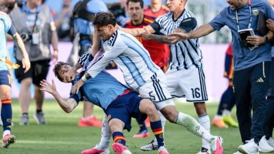 Leandro Paredes - Nahuel Molina - Thiago Almada - Leandro Paredes gets 10-match ban for World Cup final brawl, Argentina fined for Falkland Islands banner - ESPN - espn.com - Spain - Usa - Argentina