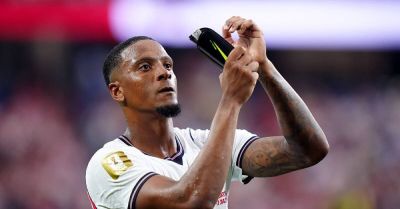 Ezri Konsa joins Arsenal from Aston Villa to boost top-flight title defence bid