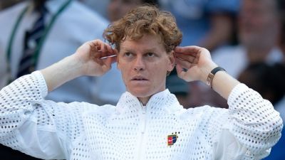 Alexander Zverev - Aryna Sabalenka - Martina Navratilova - Caitlin Clark - Top-ranked Jannik Sinner withdraws from US Open with right knee injury: 'Sad and disappointed' - foxnews.com - Britain - Germany - Italy - Usa - New York
