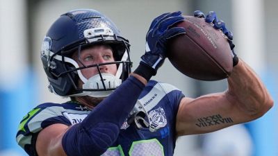 Seahawks WR Jake Bobo suffers 'serious' knee injury, coach says - ESPN