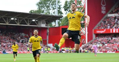 Anton Stach leaves it late to fire Leeds to rare victory at Nottingham Forest