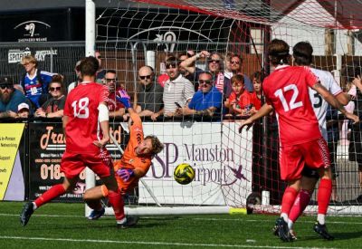Thomas Reeves - Ashford United - Ryan Maxwell - Callum Jones - Dartford’s perfect Isthmian Premier start ended by 3-0 home defeat to Welling United; Chatham Town, Ramsgate and Cray Wanderers also claim Isthmian Premier wins - kentonline.co.uk - borough Eastbourne - Saint Lucia
