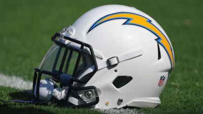 Chargers place Tyler Biadasz on season-ending injured reserve - ESPN