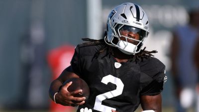 Raiders' Klint Kubiak says injured Ashton Jeanty 'on the mend' - ESPN