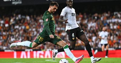 Troy Parrott plays role in winner against Valencia on Real Betis debut