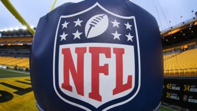 NFL, players agree to focus discipline on 5 health, safety fouls - ESPN