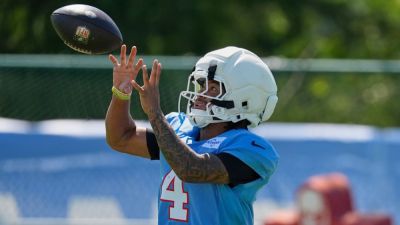 Titans WR Robinson evaluated for concussion after 'cheap' hit - ESPN