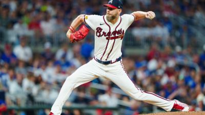 Tommy John - Sale tops 100 mph, throws complete game as Braves sweep Dodgers - ESPN - espn.com - Los Angeles